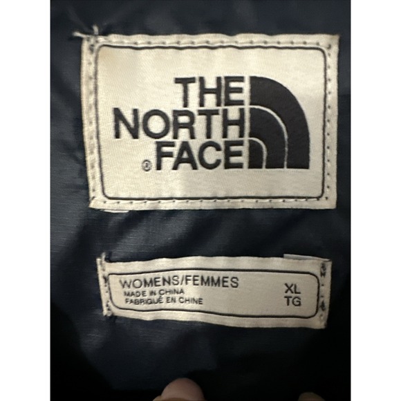 The North Face Women's Size XL Lightweight Casual Gathers At Waist Pockets - Picture 3 of 14